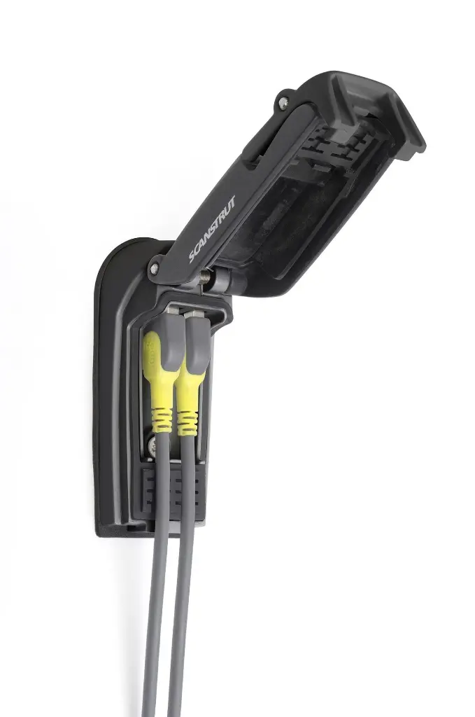 upload-USB_Chargers-SC-USB-02-Banners-ROKK_Charge_2USB_Open_34_USB_-_BLACK_ALL_OVER._m0_w1500_h2261_c1_b__pcenter_q80_.webp