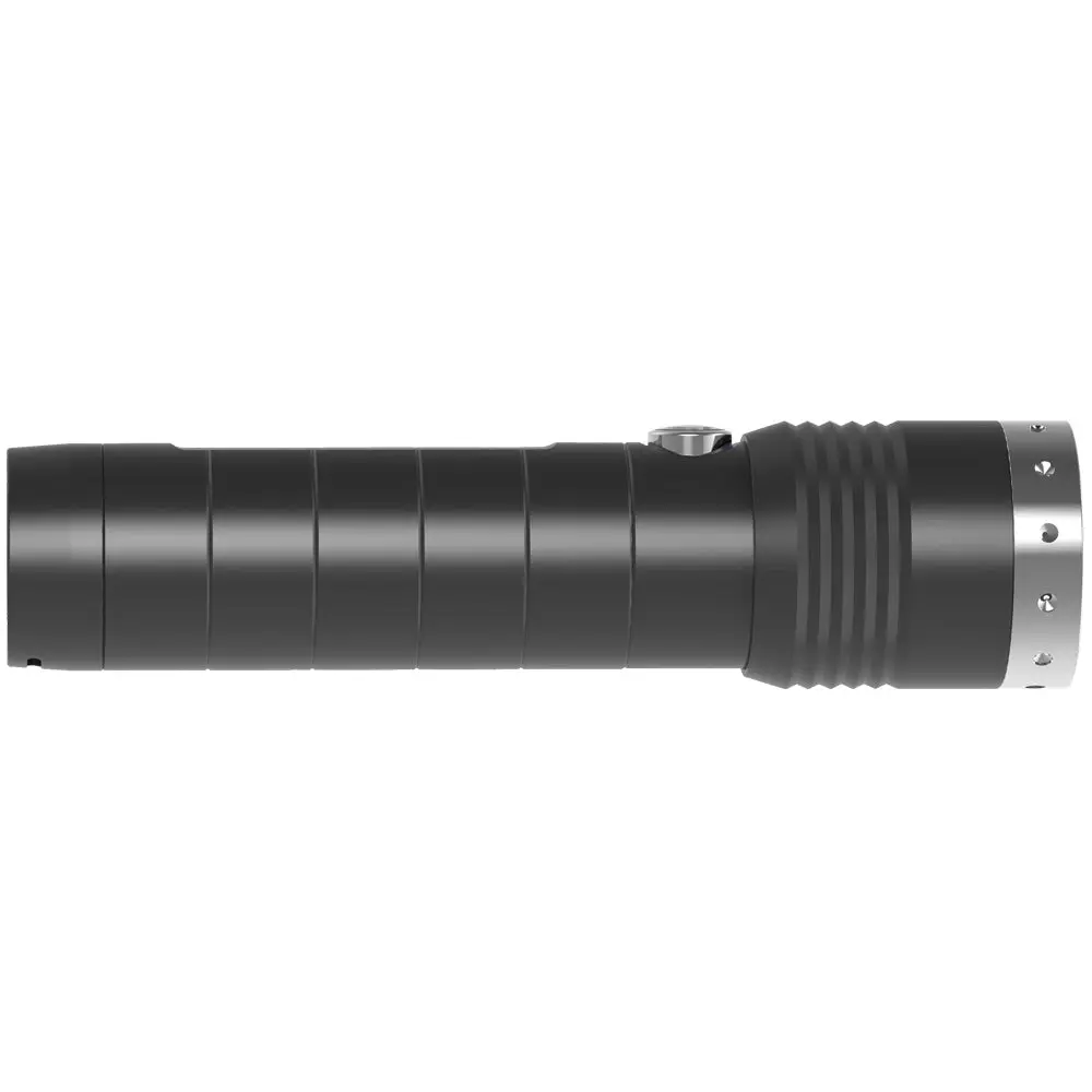 led-lenser-mt14-side_1024x@2x.webp