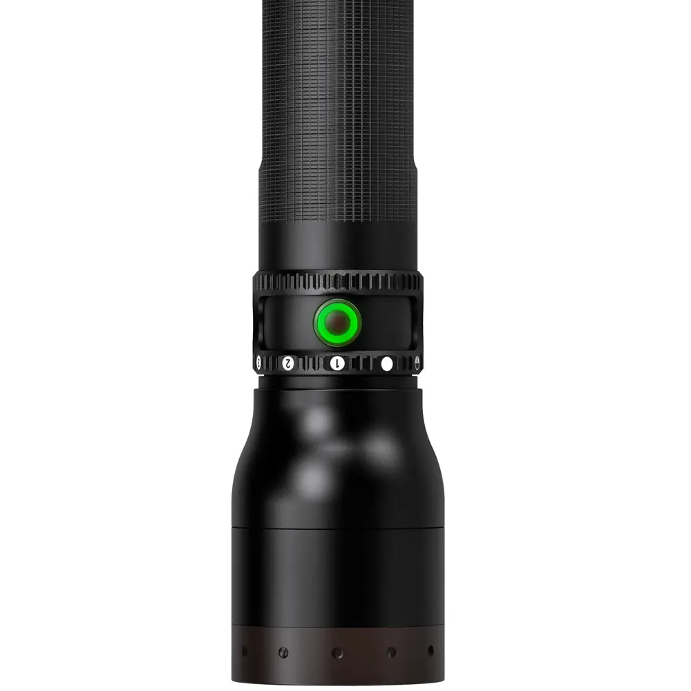 led-lenser-p17r-core-charging-indicator_1024x@2x.webp