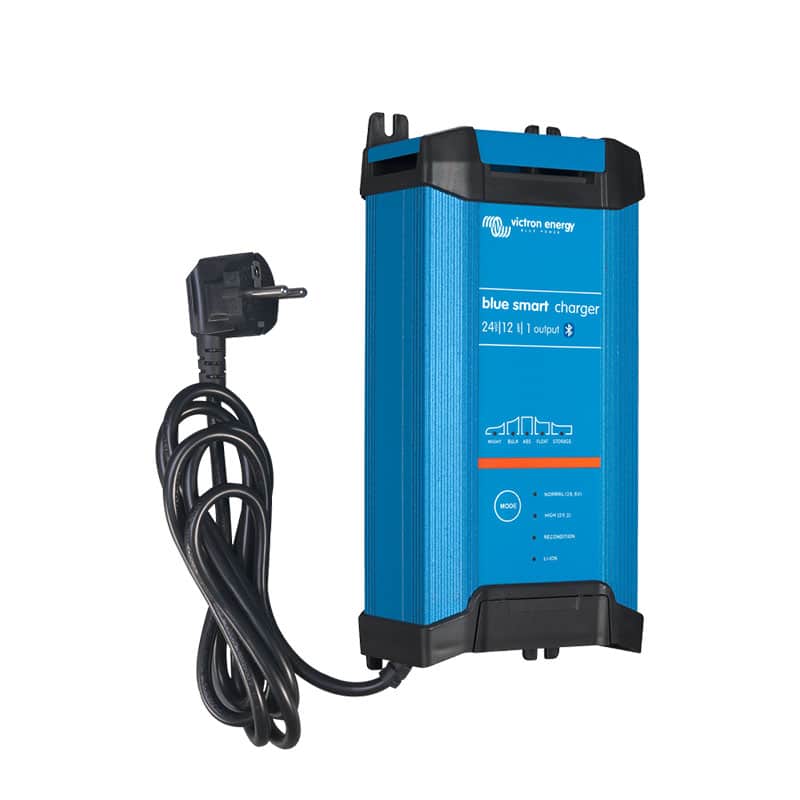 Victron Energy Blue Smart IP22 Charger 24/12(1) 230V CEE 7/7   BPC241242002