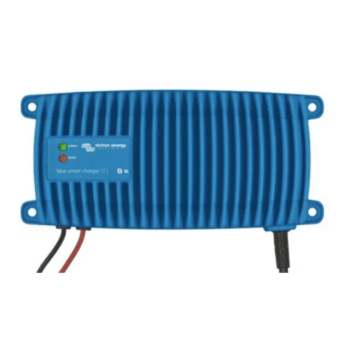Victron Energy Blue Smart IP67 Charger 12/7(1) 230V CEE 7/7   BPC120713006