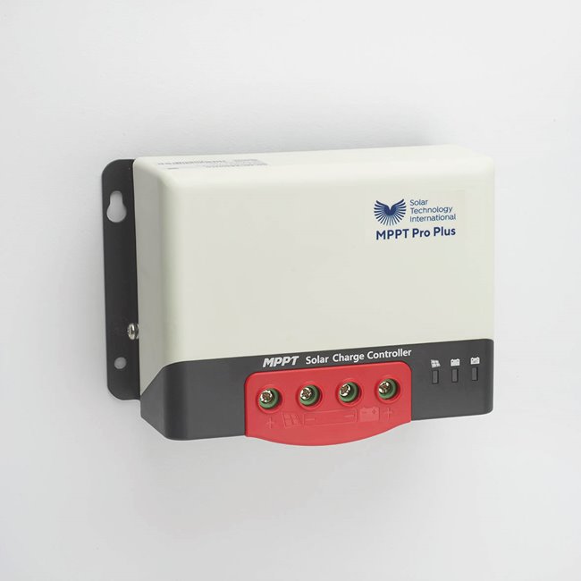 30A MPPT Charge Controller with Bluetooth App